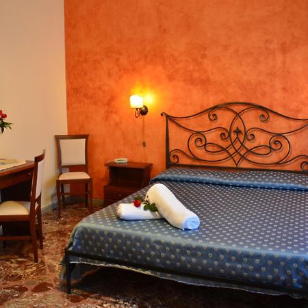 Costa Azzurra Hotel Джардини Наксос Екстериор снимка