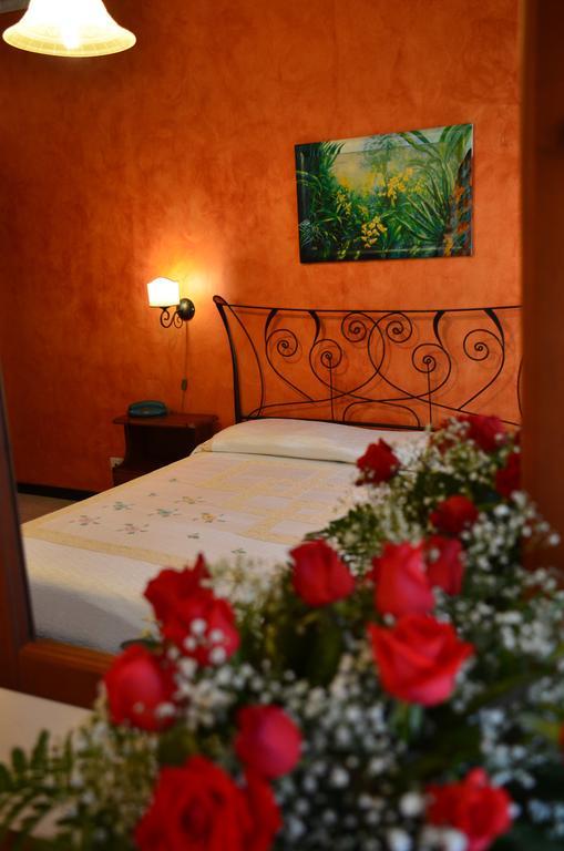 Costa Azzurra Hotel Джардини Наксос Екстериор снимка