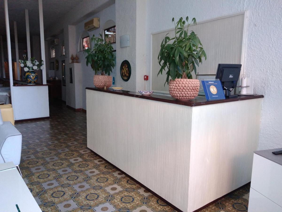Costa Azzurra Hotel Джардини Наксос Екстериор снимка